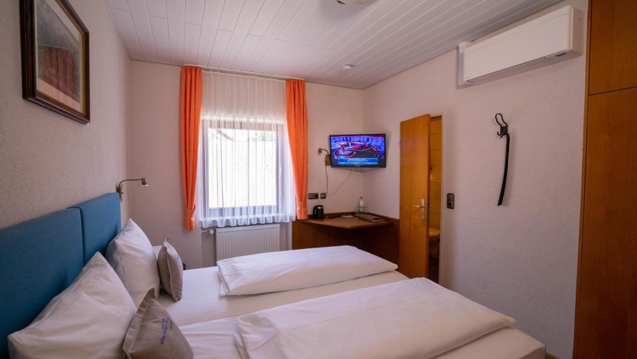 Hotel Gasthof Zum Schwan Steinsfeld Dış mekan fotoğraf