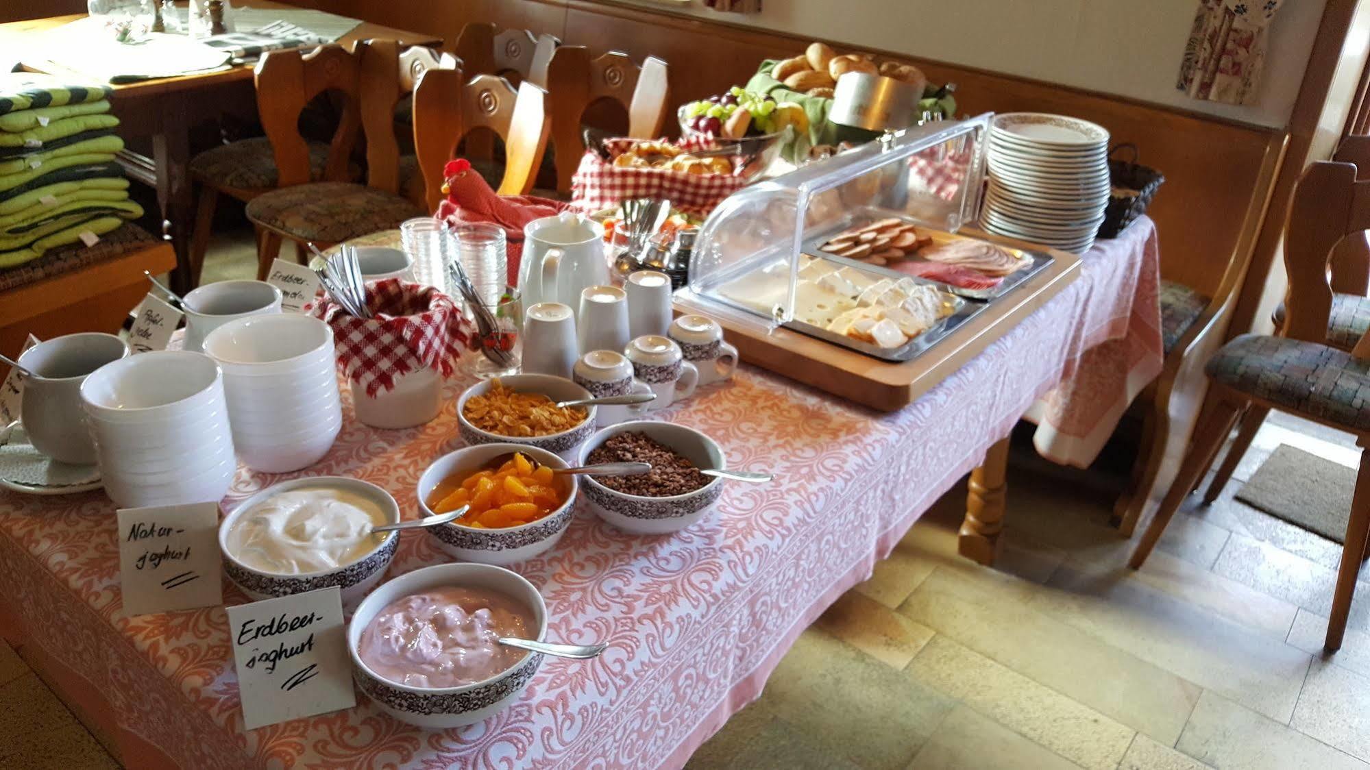 Hotel Gasthof Zum Schwan Steinsfeld Dış mekan fotoğraf