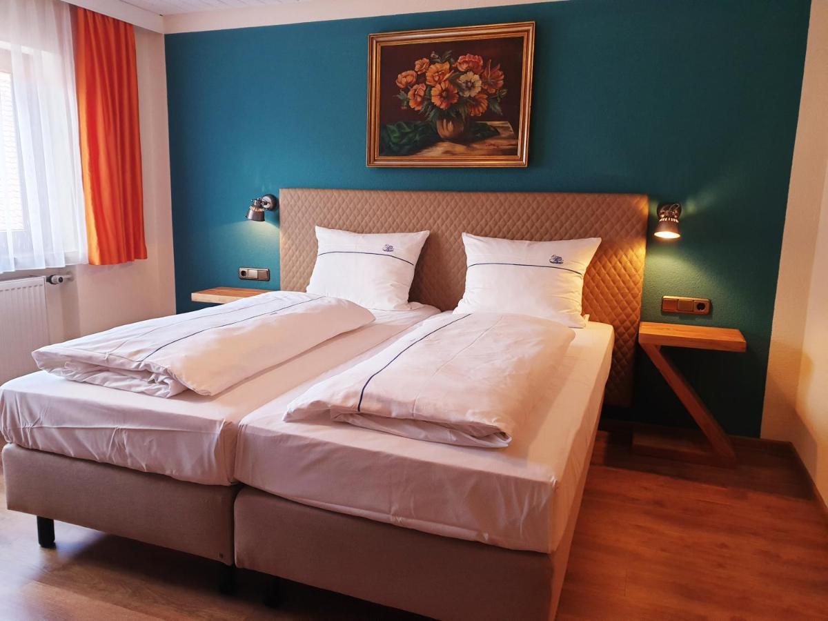 Hotel Gasthof Zum Schwan Steinsfeld Dış mekan fotoğraf